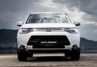Outlander 2013 - 2015