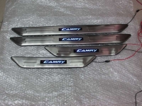 Светодиодные накладки на пороги Toyota Camry 2006-2011