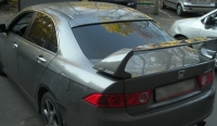 Козырек на заднее стекло с дном "бленда" на Honda Accord 7