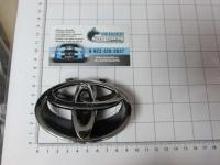 Эмблема шильдик логотип Toyota на решетку 90*63 мм