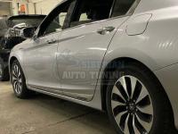 Хромированные молдинги на двери с логотипом Honda Accord 9 2013+
