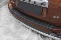Накладка на задний бампер Renault Duster 2010 - 2021 с надписью