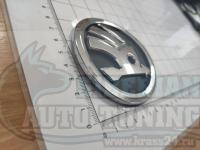 Эмблема шильдик логотип Skoda 5jA853621 на багажник 84 мм
