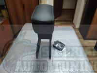 Подлокотник на Renault Duster 2010-2014 г с подстаканником