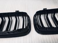Решетка Ноздри M performance для BMW 3 Series E90 E91 2008-2011 раздвоенная черный глянец