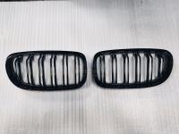 Решетка Ноздри M performance для BMW 3 Series E90 E91 2008-2011 раздвоенная черный глянец
