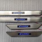 Светодиодные накладки на пороги Toyota Camry 2006-2011