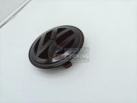 Эмблема Volkswagen Passat CC 2008-2017/Passat B6 2005-2010/Tiguan 2007-2011/Golf V 2003-2009/Jetta 2006-2011/Crafter/Transporter T5 150 мм (1 шт) решетка черный глянец 1K5853600