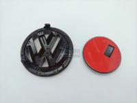 Комплект эмблем Volkswagen Golf V 2003-2007 150 мм и 110 мм (2 шт) решетка и багажник черный глянец 1K5853600
