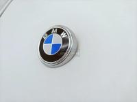 Эмблема с подиумом хром на багажник синий/белый BMW X6, X5, X3 100 мм 51147157696 22405910