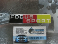 Алюминиевый Шильдик с клеевой основой Focus Sport для автомобилей Ford