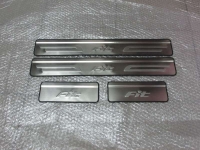 Накладки на пороги для Honda Fit 2003-2007