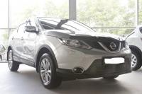 Защитная сетка и заглушка переднего бампера Nissan Qashqai 2014-