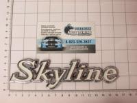 Эмблема шильдик Skyline на багажник хром каемка 165 х 45 мм