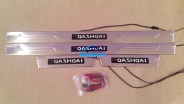 Светодиодные накладки на пороги Nissan Qashqai 2007-2013